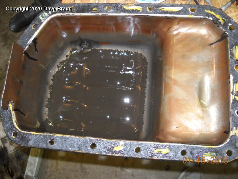 Spitfire1974/Restoration/Engine/Engine Teardown/Sludge in oil pan